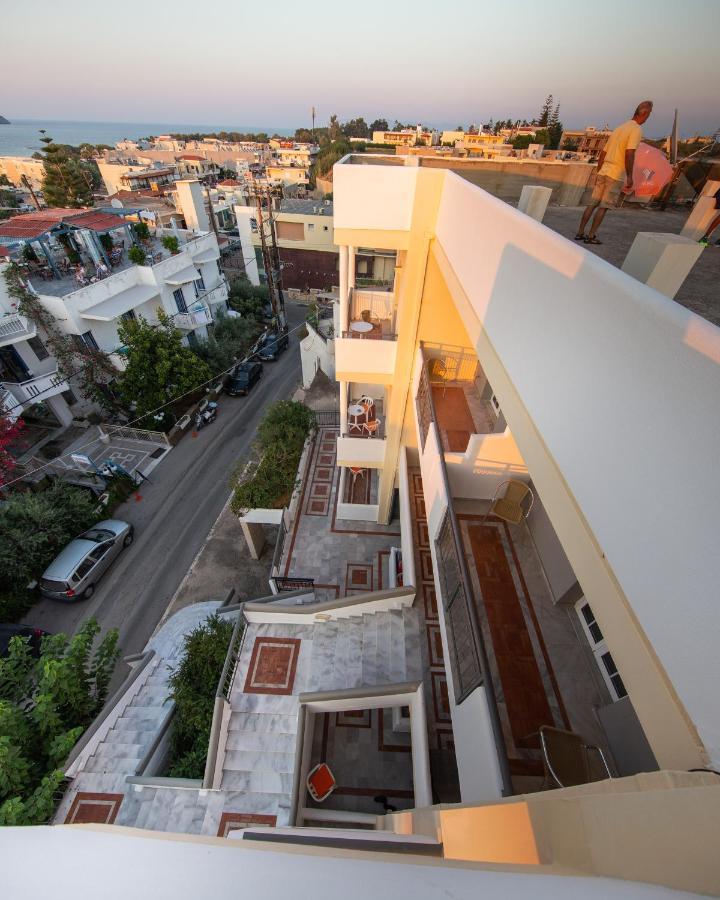 Manias Hotel Apartments Agia Marina Eksteriør billede