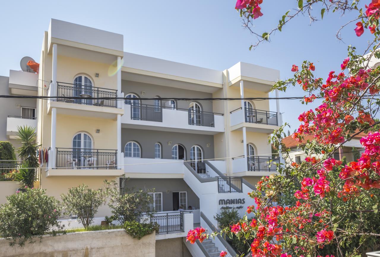 Manias Hotel Apartments Agia Marina Eksteriør billede